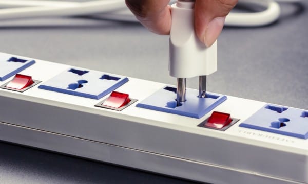 Télévisions et électroménagers sans surtension